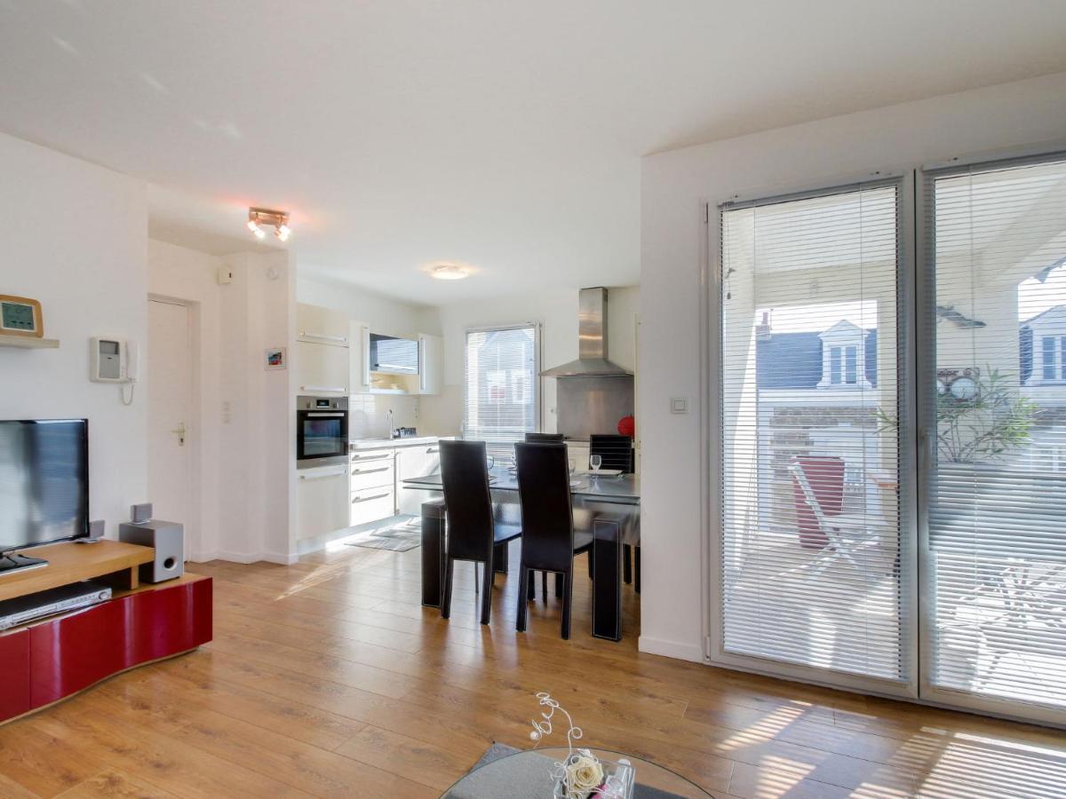 Clos Schuman By Interhome Saint-Malo